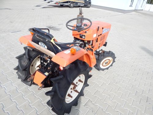 Mini Traktorek Hinomoto C144 na Arena.pl