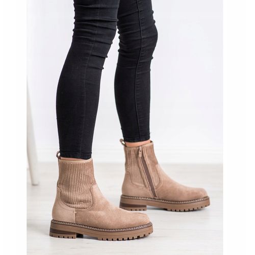 Dopasowane Botki Na Platformie r.37 na Arena.pl