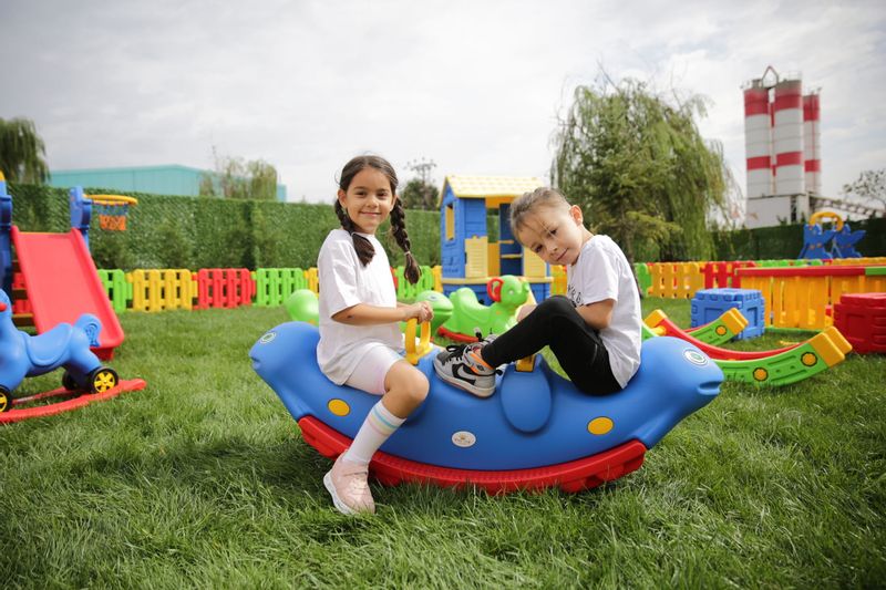 bujak dla dzieci wieloosobowy Tirtil niebieski zdjęcie 2