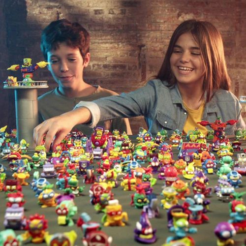 SUPER ZINGS Cyber Squad 5 figurek na Arena.pl