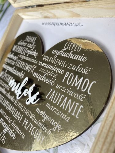 PODZIĘKOWANIE DLA RODZICÓW PUDEŁKO PREZENT ZŁOTE SERCE MAMY TATY UPOMINEK na Arena.pl