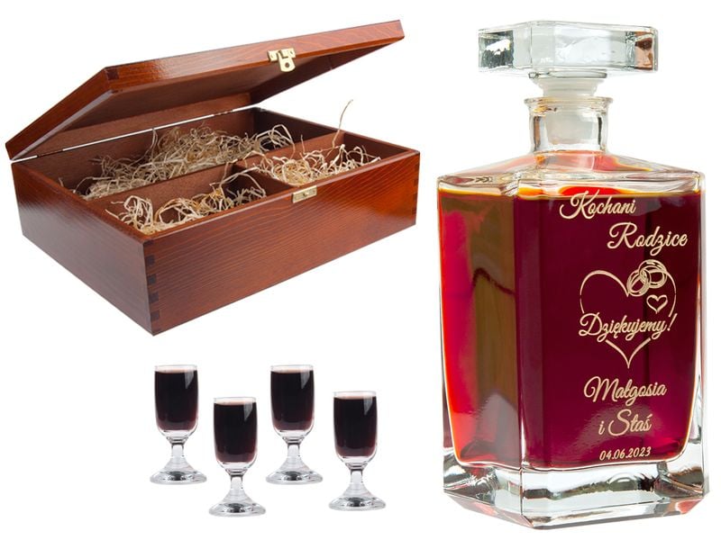 KARAFKA z 4 kieliszkami w etui ROCZNICA ŚLUBU prezent 20 25 30 35 40 50 60 zdjęcie 1