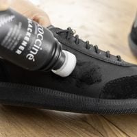 sneaker blackener czarny korektor do butów i skóry 75 g coccine