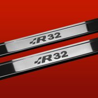 Listwa progowa VOLKSWAGEN GOLF MK4 R32 Stal nierdzewna 304 połysk 2szt