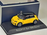 NOREV RENAULT 5 E-Tech 100% Electric 2024 Pop yellow/black roof 1:43 510552