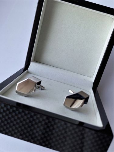 Spinki do mankietów koszuli srebrny Skorpion na Arena.pl