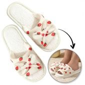 kapcie ocieplane z kokardą, truskawki, antypoślizgowe pan04r38, rozmiar 38