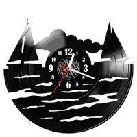 Zegar ścienny z płyty winylowej Żaglówki 201.14