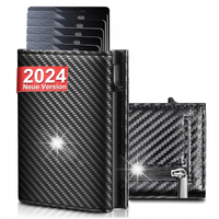 Portfel Etui na kredytowe (ochrona RIFD)+ zamknięcie magnetyczne CARBON