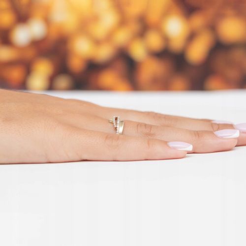 ZŁOTY PIERŚCIONEK pr. 585 Przewlekany Zawijany z Cyrkoniami 14k r.14 na Arena.pl