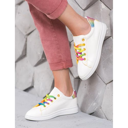 Modne Buty Sportowe r.40 na Arena.pl