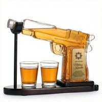 Zestaw do Whisky Karafka Pistolet z Kieliszkami i Grawerem dla Policjanta