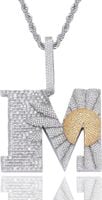 Łańcuszek z zawieszką w kształcie litery M z cyrkoniami ICEDIAMOND  20mm