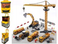 DUŻA WALIZKA ZESTAW POJAZDY BUDOWLANE KOPARKA DŹWIG CIĘŻARÓWKI FIGURKI