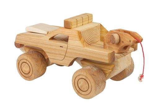 Duży, drewniany samochód "Monster Truck" na Arena.pl