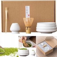 Zestaw prezentowy do herbaty matcha czarka miotełka podstawka łyżeczka