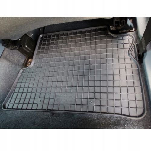 Dywaniki dedykowane do Ford C-Max II TUNEL na Arena.pl