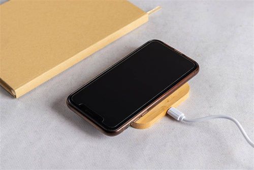 Ładowarka bezprzewodowa - indukcyjna na Arena.pl