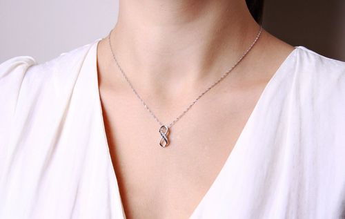 Złoty wisiorek WBD3890 - Diament na Arena.pl