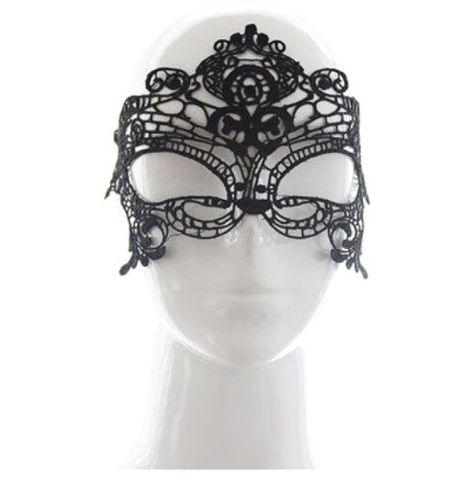 Elegancka maska haftowana na Arena.pl