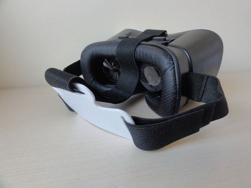 Gogle VR Forever VRB-100 z kontrolerem bluetooth na Arena.pl