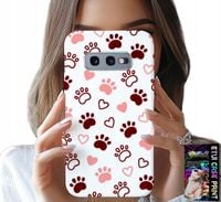 ETUI DO SAMSUNG GALAXY S10E - PSIE ŁAPKI NA BIAŁYM TLE, PIES, KOT, MIŚ