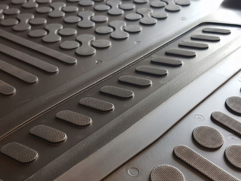 DYWANIKI GUMOWE Ford Transit Custom od 2013 zdjęcie 15