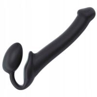 Penetracja partnera. Strap-on mocowany w pochwie.