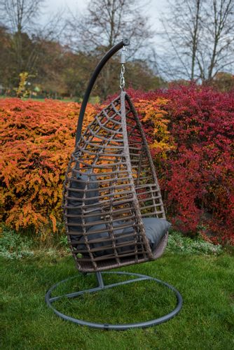 Fotel wiszący z brązowego  technorattanu PIATTO na Arena.pl
