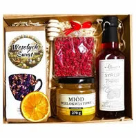 KOSZ ZESTAW PREZENTOWY PREZENT UPOMINEK HERBATA MIÓD SYROP NA WIELKANOC