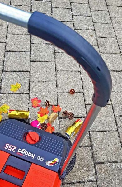 HAAGA STARMIX 255 ZAMIATARKA RĘCZNA PROWADZONA URZĄDZENIE SPRZĄTAJĄCE Z SYSTEMEM TURBO 55cm KLASA PREMIUM EWIMAX-OFICJALNY DYSTRYBUTOR - AUTORYZOWANY DEALER HAAGA zdjęcie 9