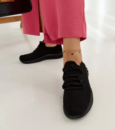 Czarne materiałowe sneakersy Weekley 39 na Arena.pl
