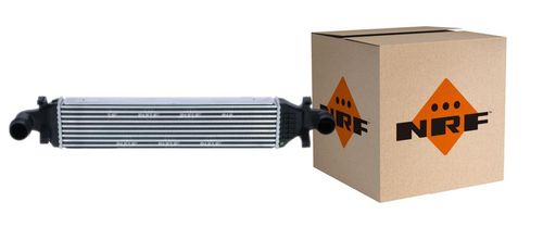 30957/NRF INTERCOOLER DB W176/W246/C117/GLA 11- na Arena.pl