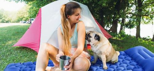 Materac dwuosobowy z pompką niebieski na Arena.pl