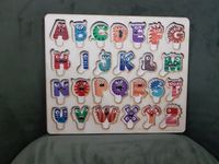 UKŁADANKA DLA DZIECI - Wzór 4 - Alfabet ze stworkami
