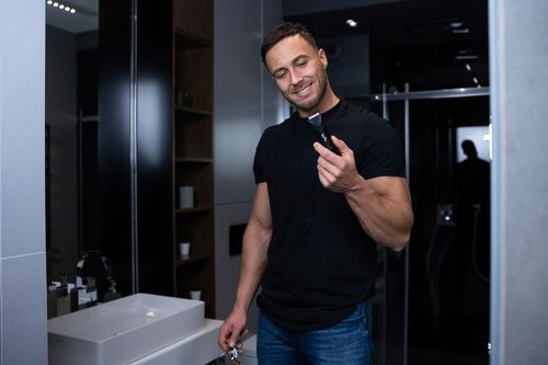 SHAV Maszynka do Strzyżenia Golenia MIEJSC INTYMNYCH Włosów Zarostu na Arena.pl