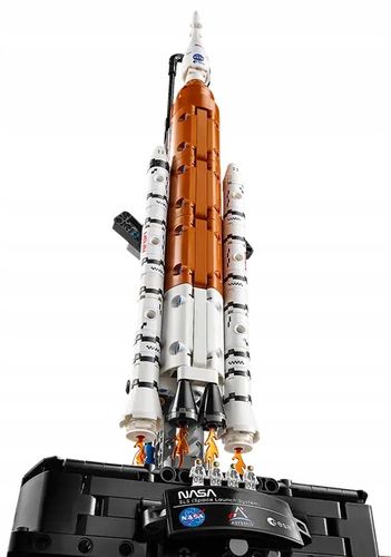 42221 - lego technic - rakieta sls nasa artemis na Arena.pl
