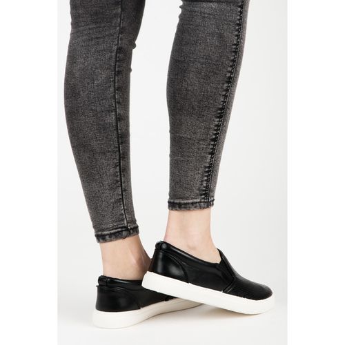 Ażurowe Slipony r.41 na Arena.pl