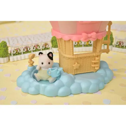 Sylvanian Families. Podróż balonem zestaw z figurką na Arena.pl