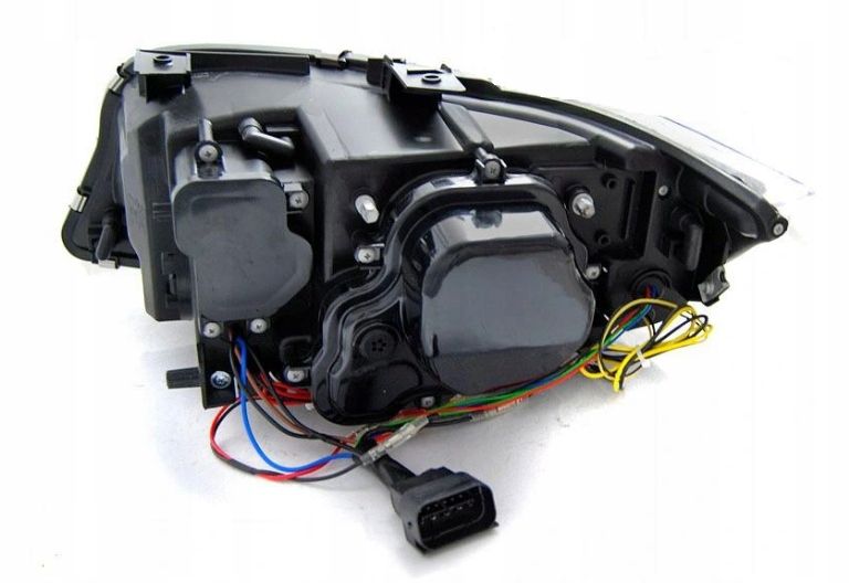 LAMPY LED XENON BMW E90 E91 09-11 DZIENNE RINGI 3D zdjęcie 5