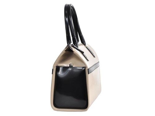 Andrea 031 na Arena.pl