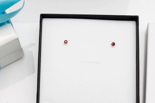 Złote kolczyki Staviori na Arena.pl