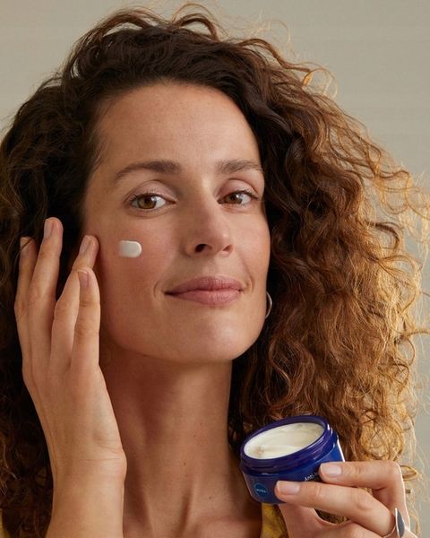 NIVEA Q10 Krem przeciwzmarszczkowy dzień noc SPF15 50ml x2 + Pod oczy 15ml zdjęcie 9