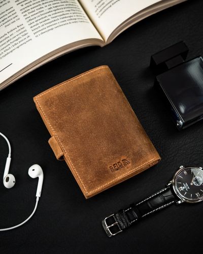 PETERSON modny portfel męski skórzany nubuk RFID na prezent na Arena.pl