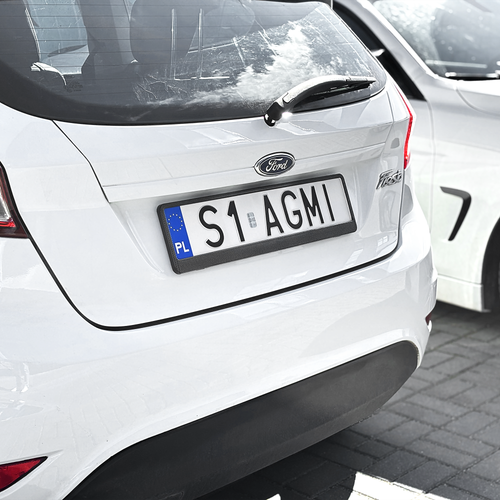 RAMKA RAMKI POD TABLICE REJESTRACYJNE CARBON DO TABLICY REJESTRACYJNEJ FOLIOWANA na Arena.pl