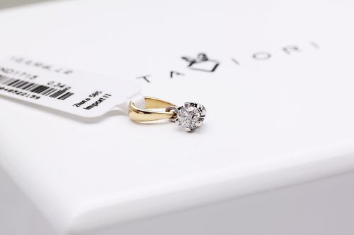 Wisiorek Staviori WXD1715 na Arena.pl