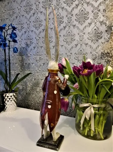 FIGURKA FIGURA - ZAJĄC KRÓLIK Z ZEGAREM model I na Arena.pl