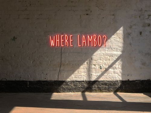 Napis LED Where Lambo? na Arena.pl