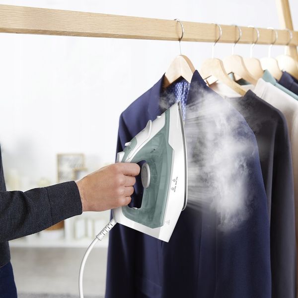 Żelazko parowe TEFAL Virtuo FV2C42 2000W boost 120g/min stopa ceramiczna zdjęcie 2