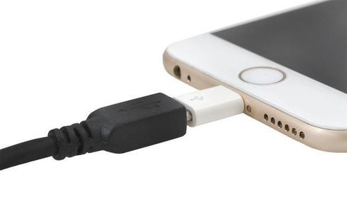 Adapter microUSB - iphone na Arena.pl